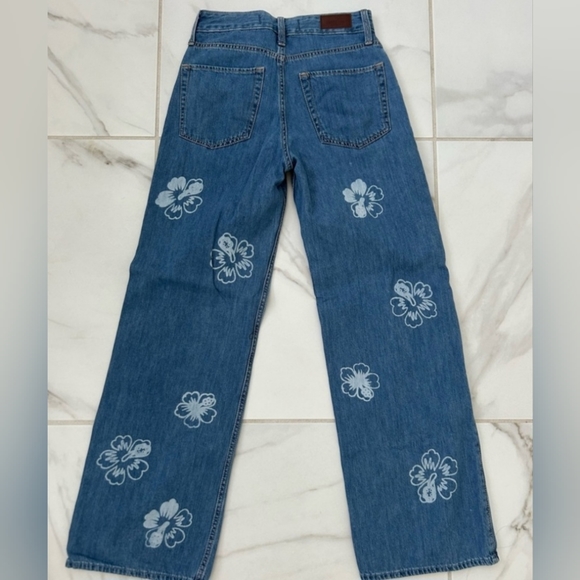 Hollister Hawaiian Flower Baggy Jeans - Picture 2 of 2